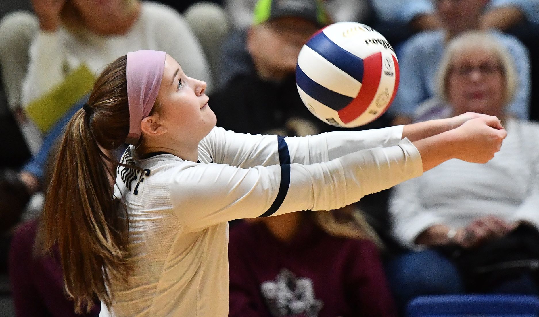 Edwardsville vs Althoff 4A Volleyball Sectional Semifinal